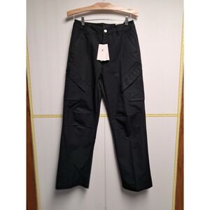 Nike Cargo‎ Pants-size small. FV 7098-010